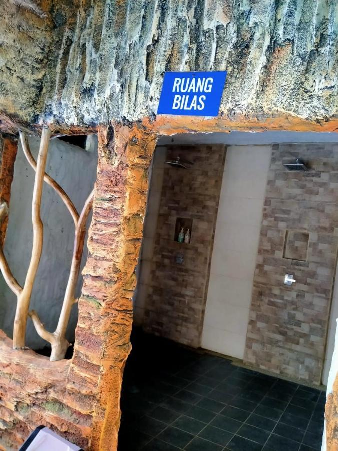 Long Beach Hotel Pangandaran Exterior foto