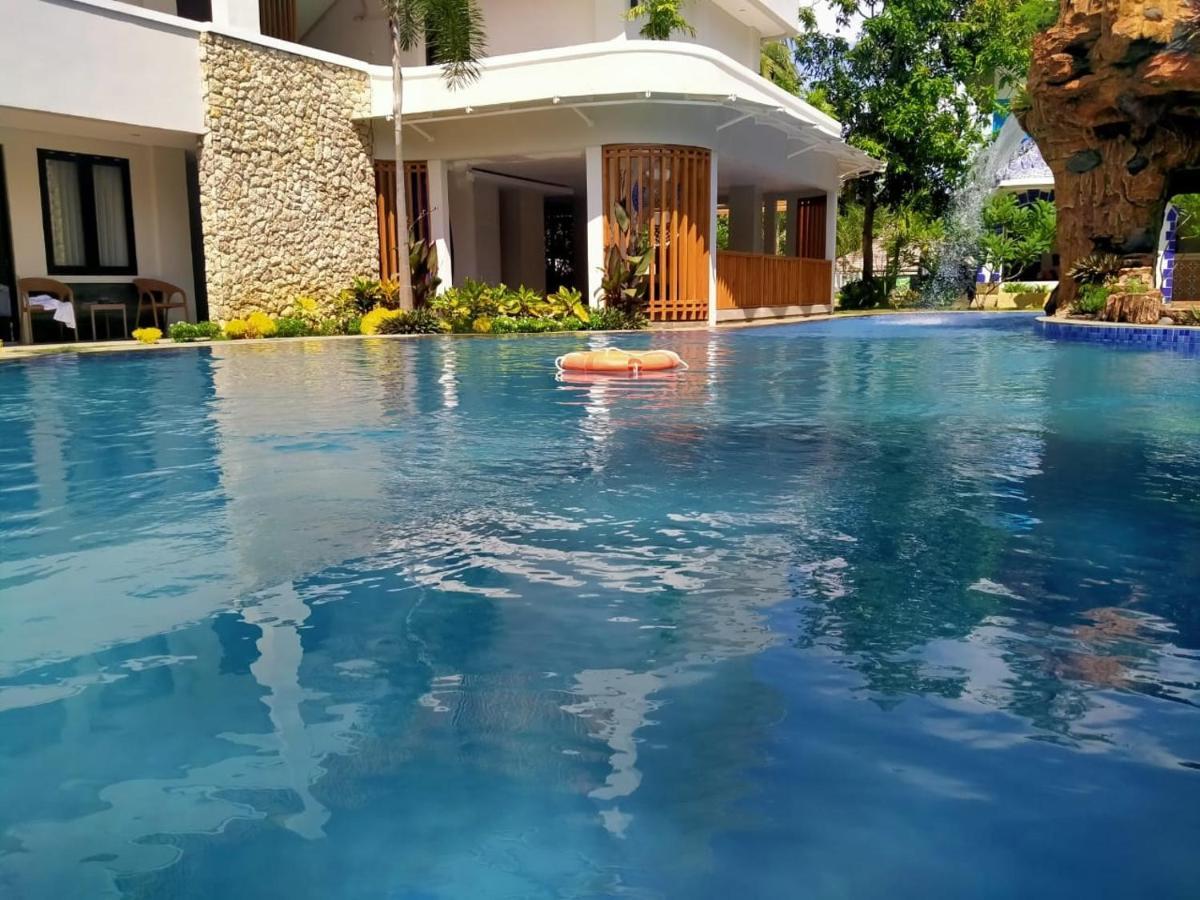 Long Beach Hotel Pangandaran Exterior foto